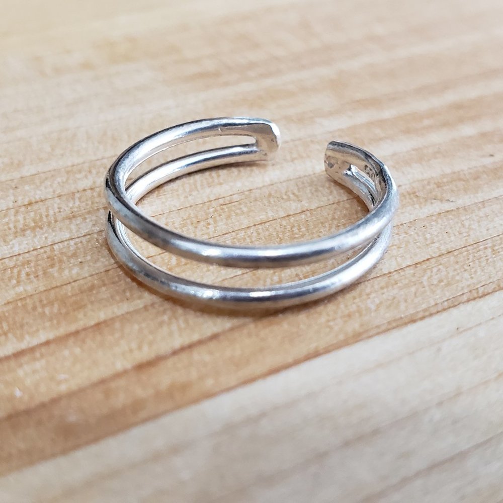 Toe ring